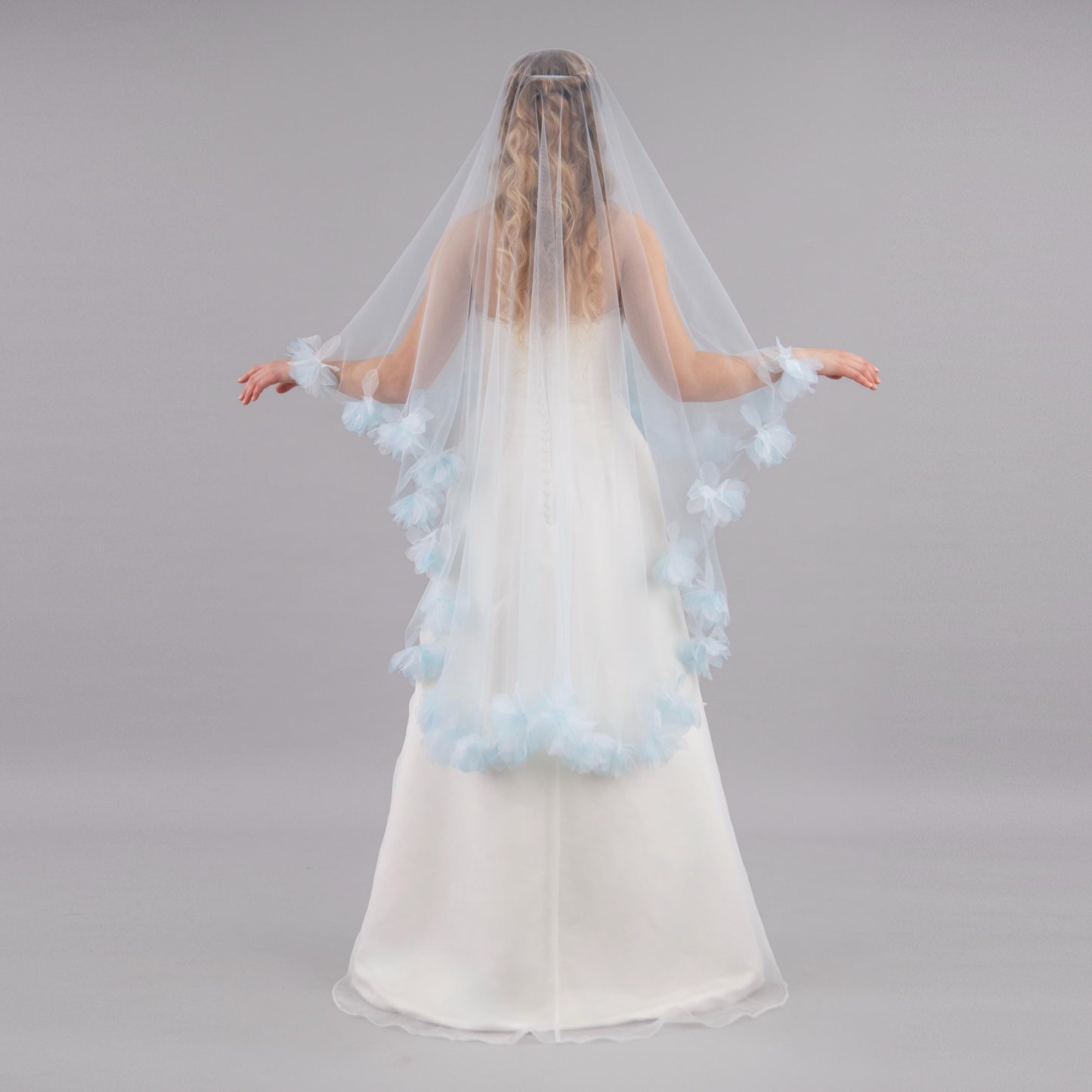 Baby Blue Organza Fluff Flower Veil