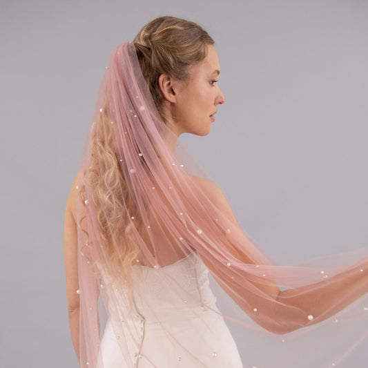 Blush Pink Irregular Pearl Veil