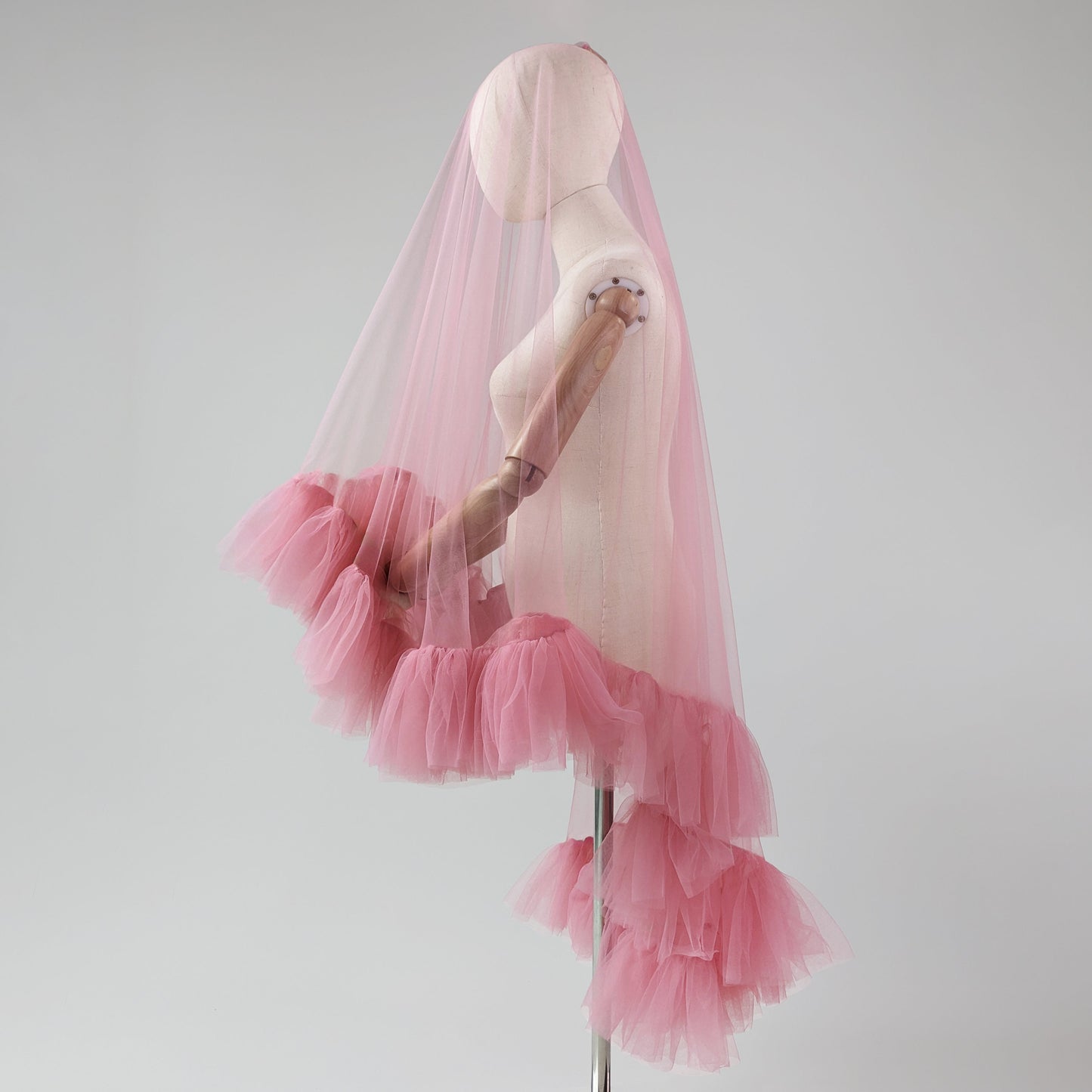 Dusty Pink Ruffle Veil