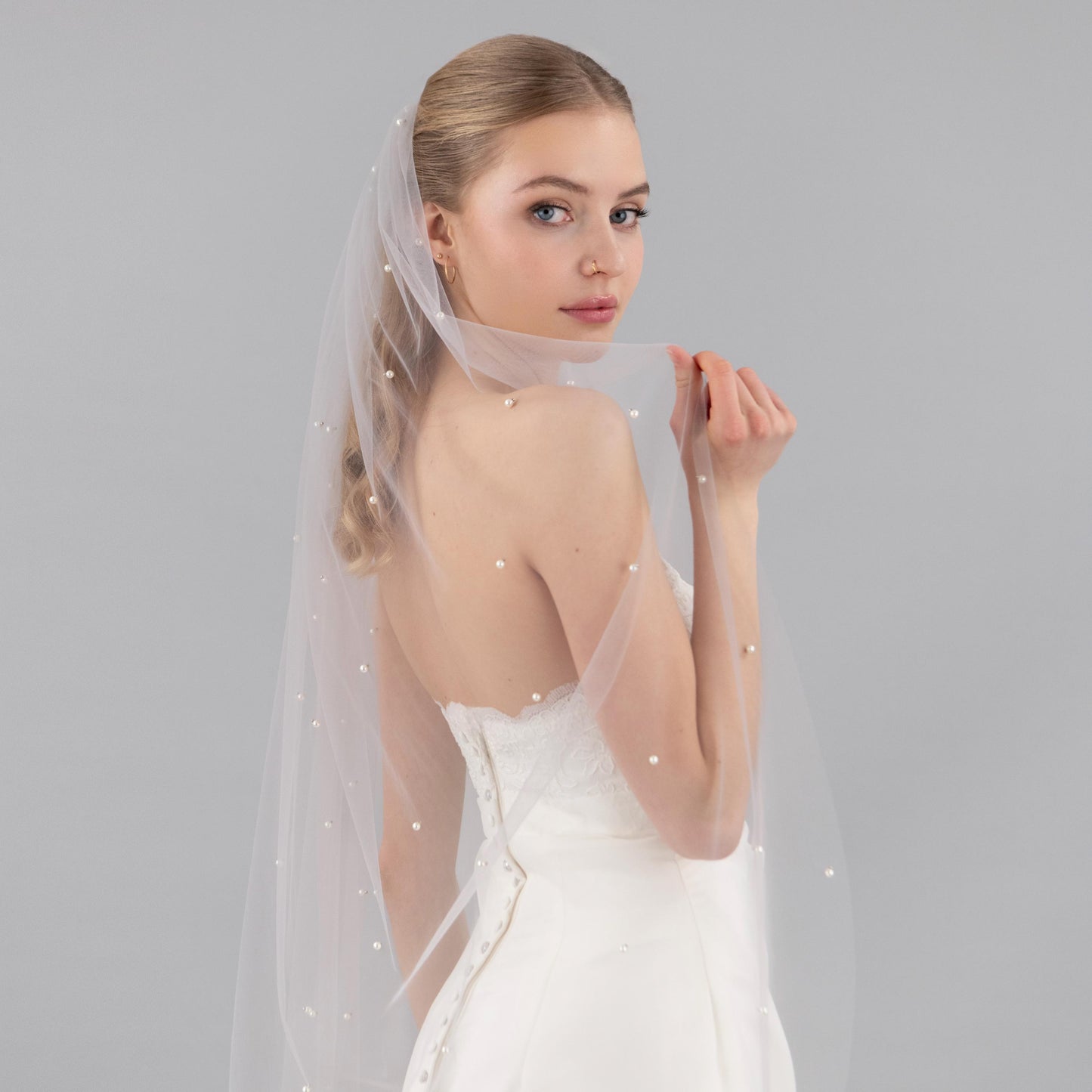 Stone Gray Pearl Veil