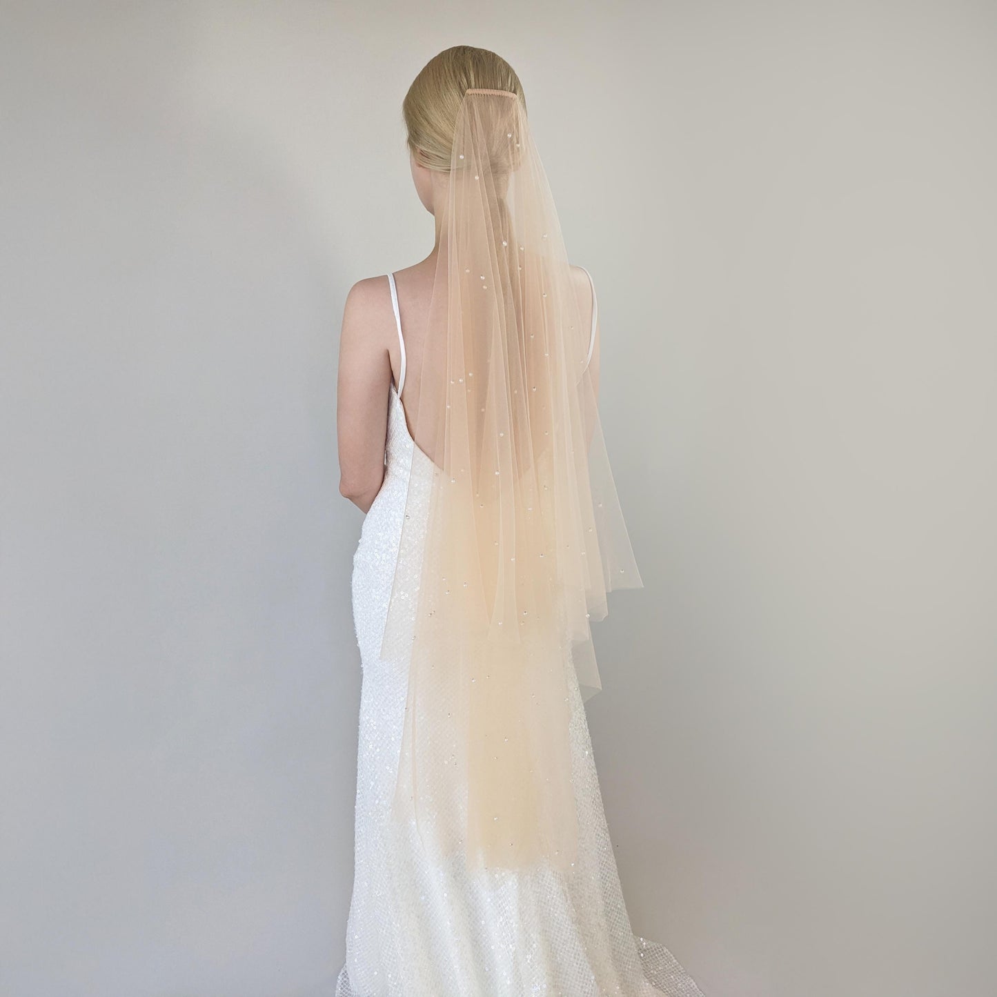 Dark Champagne Pearl Blusher Veil