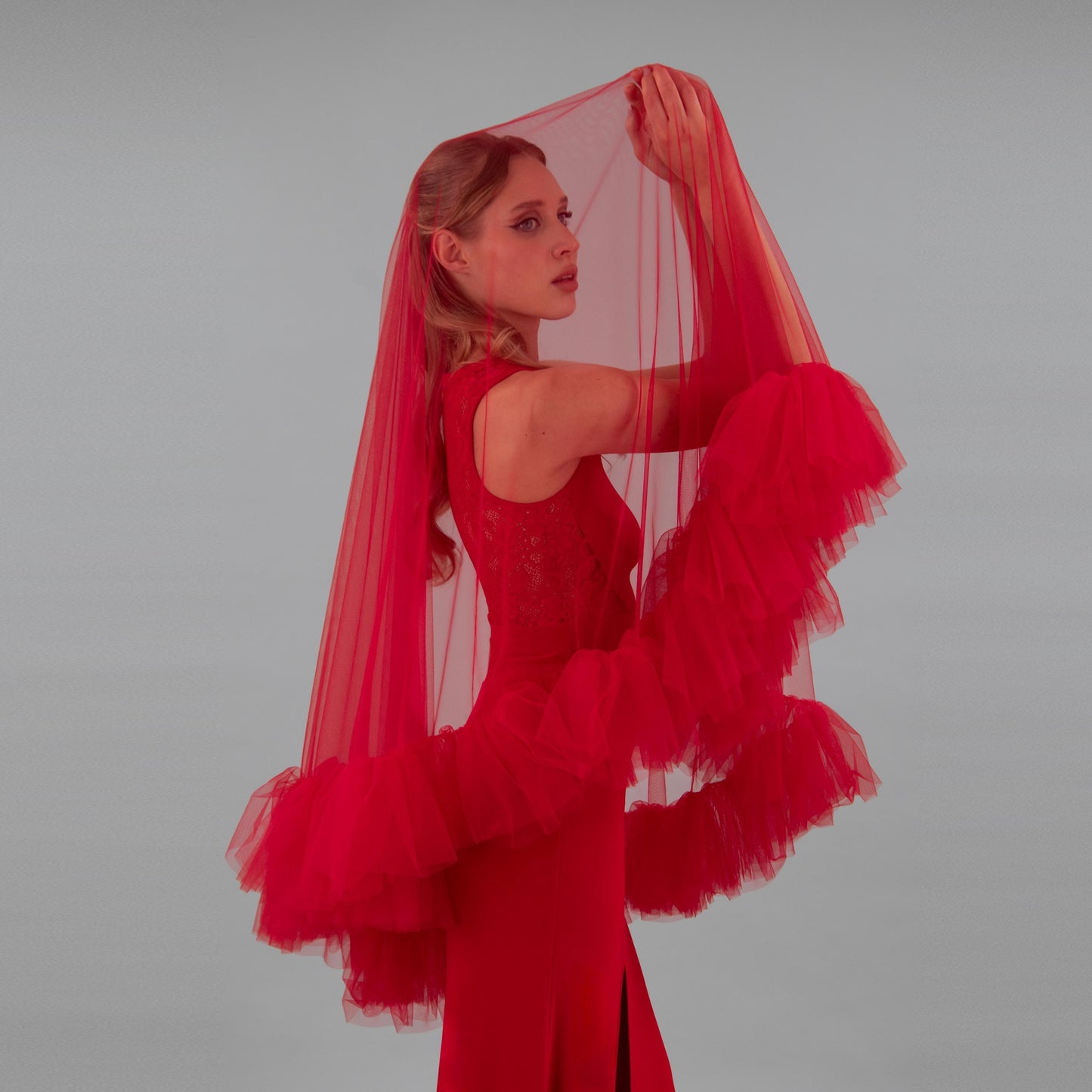 Rose Red Ruffle Veil