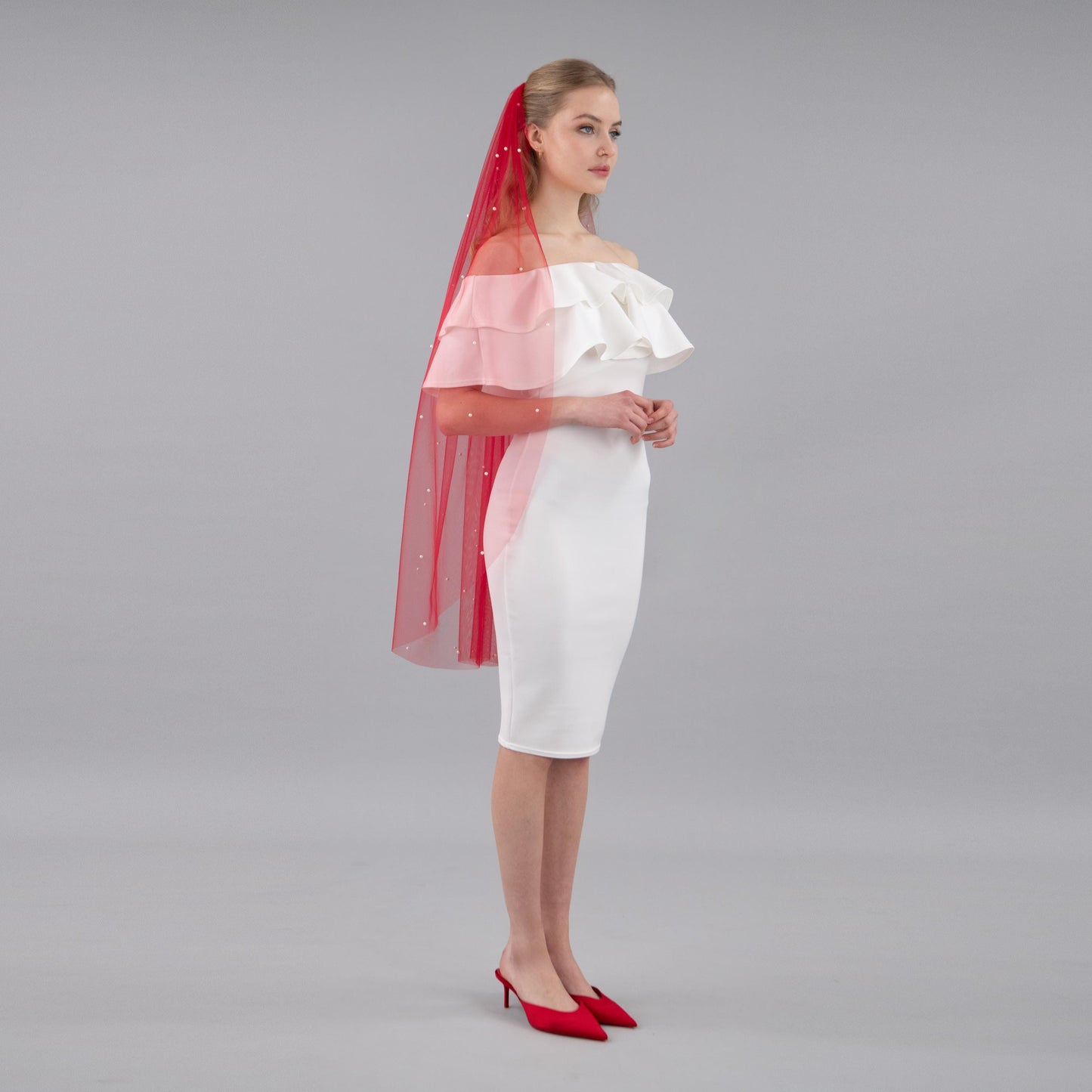 Rose Red Pearl Veil