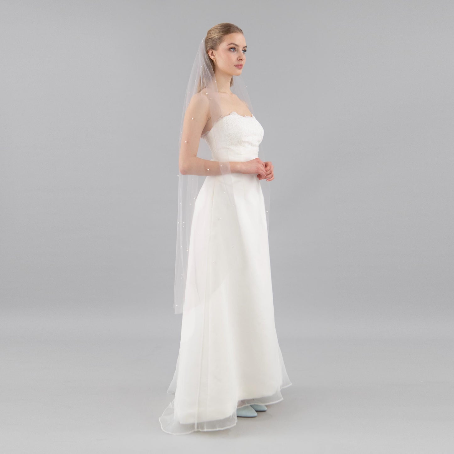 Stone Gray Pearl Veil