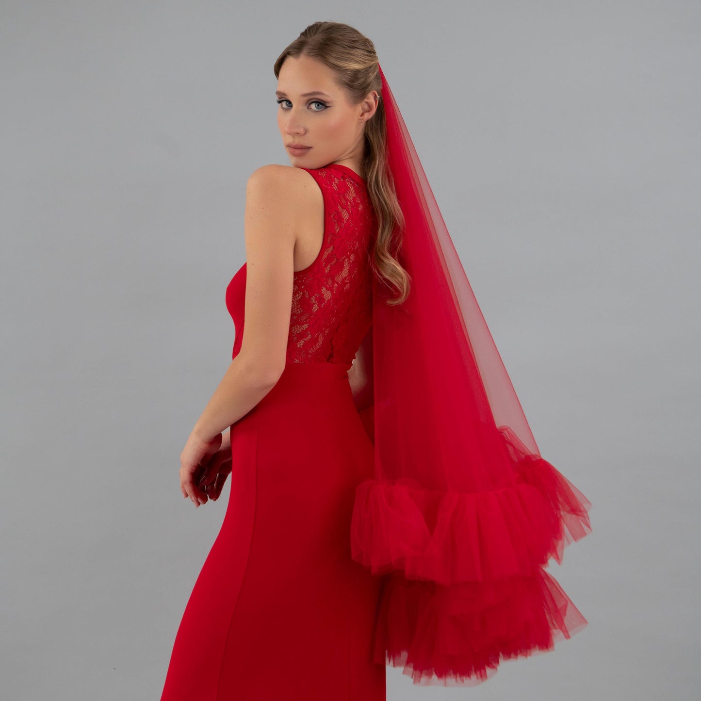 Rose Red Ruffle Veil