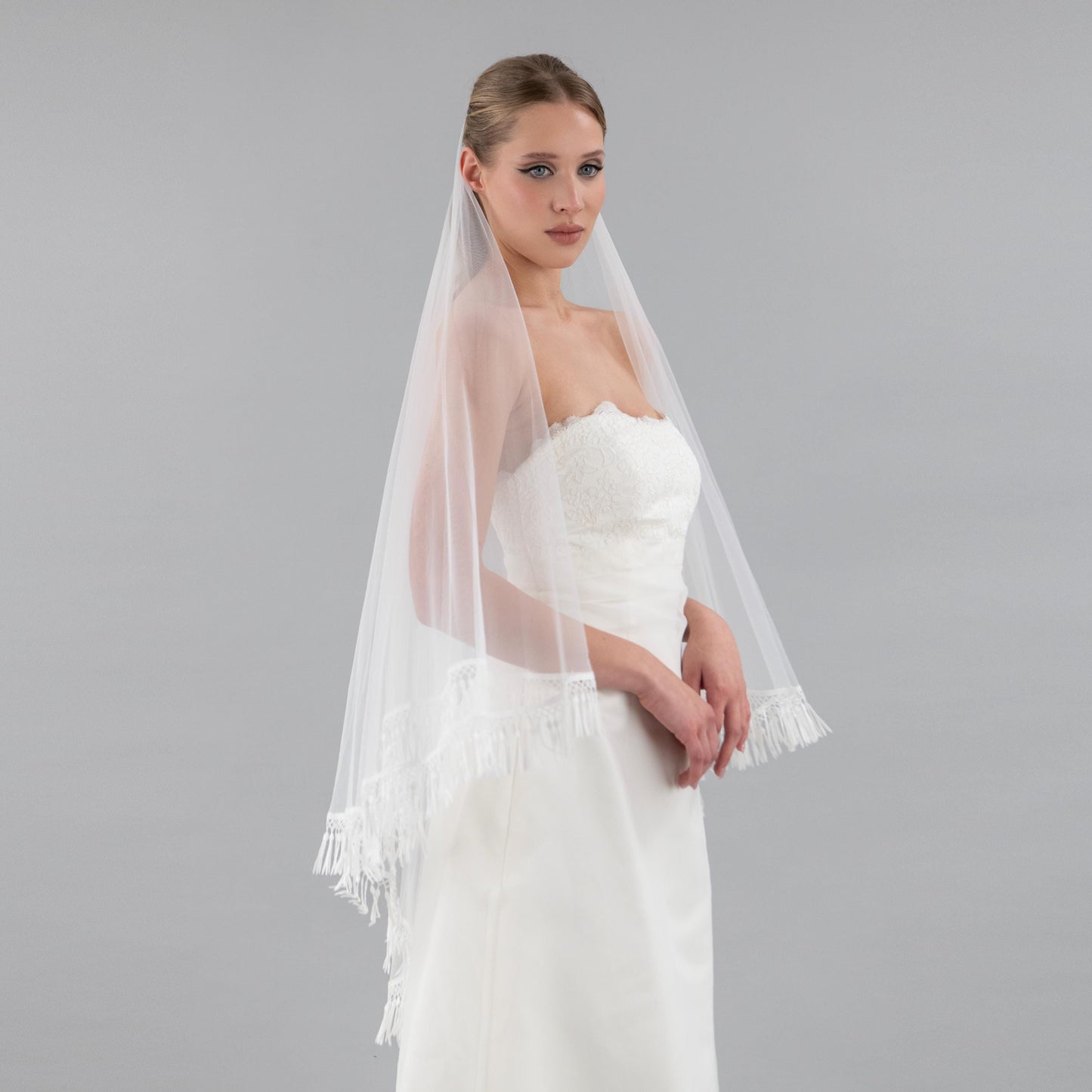 Ivory Bohemian Tassel Trim Veil