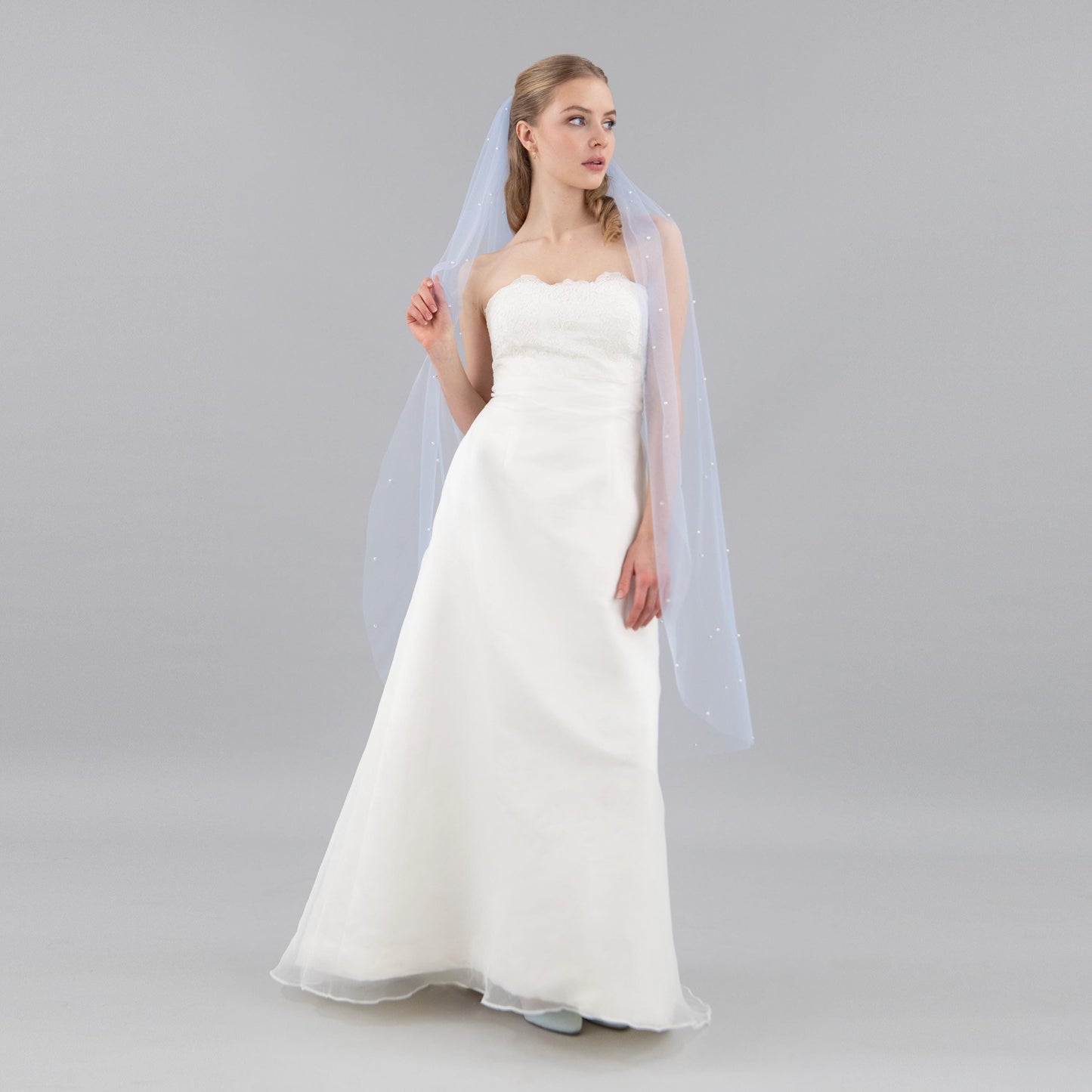 Sky Blue Pearl Veil