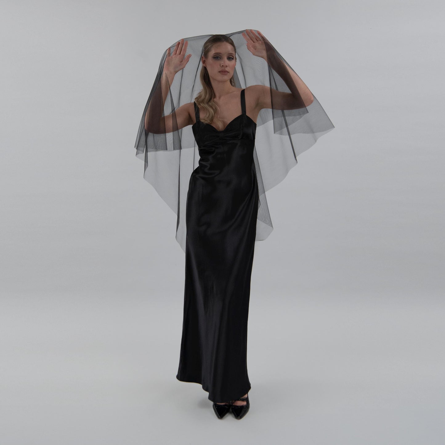 Black Blusher Veil