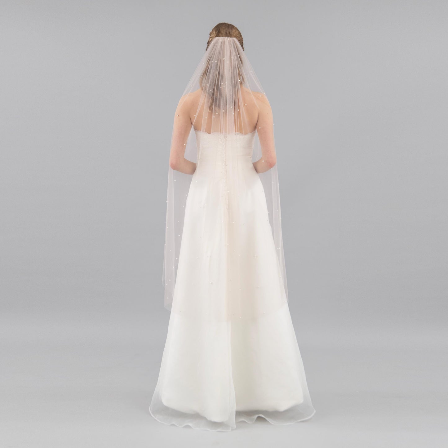 Beige Pearl Veil