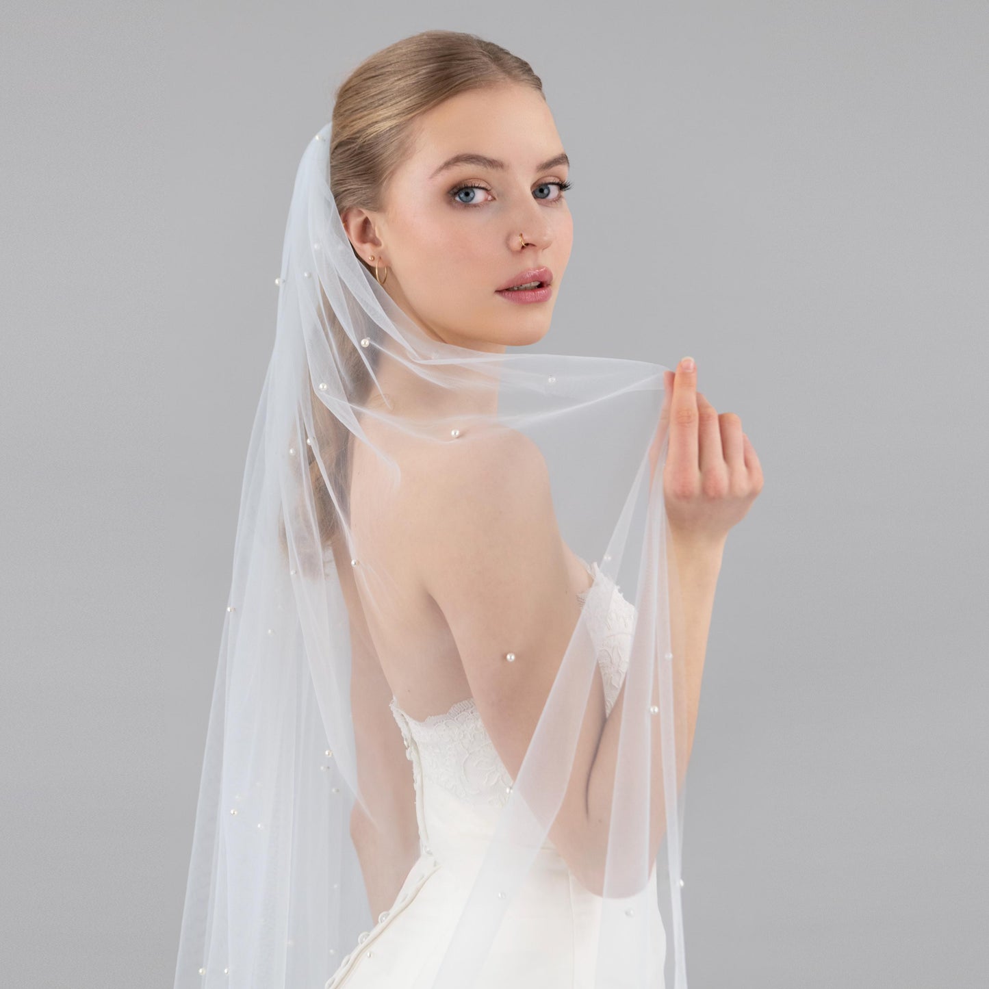 Baby Blue Pearl Veil