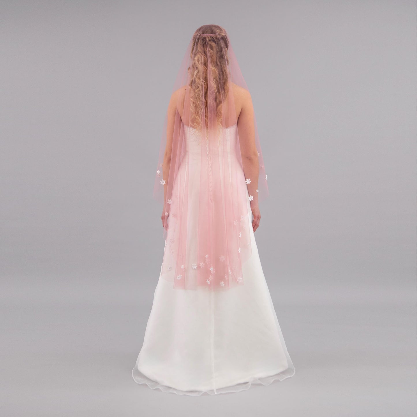 Dusty Pink 3D Flower Edge Blusher Veil
