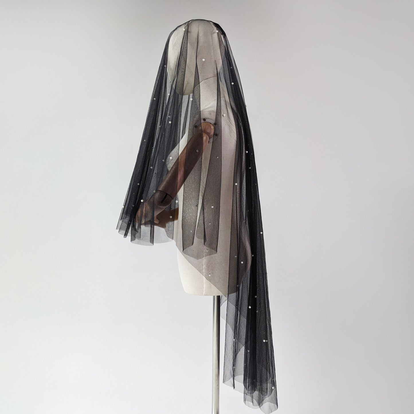 Black Pearl Blusher Veil