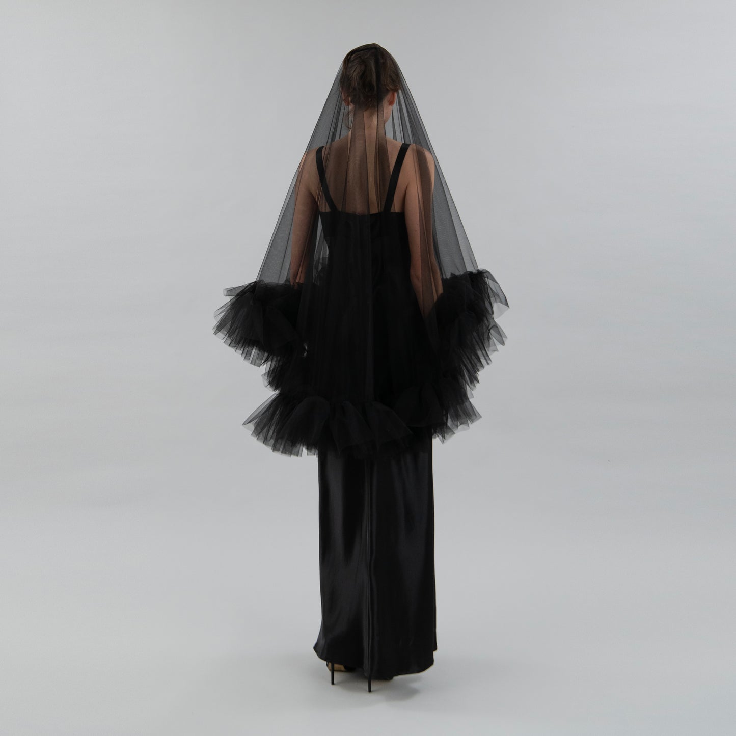 Black Ruffle Veil