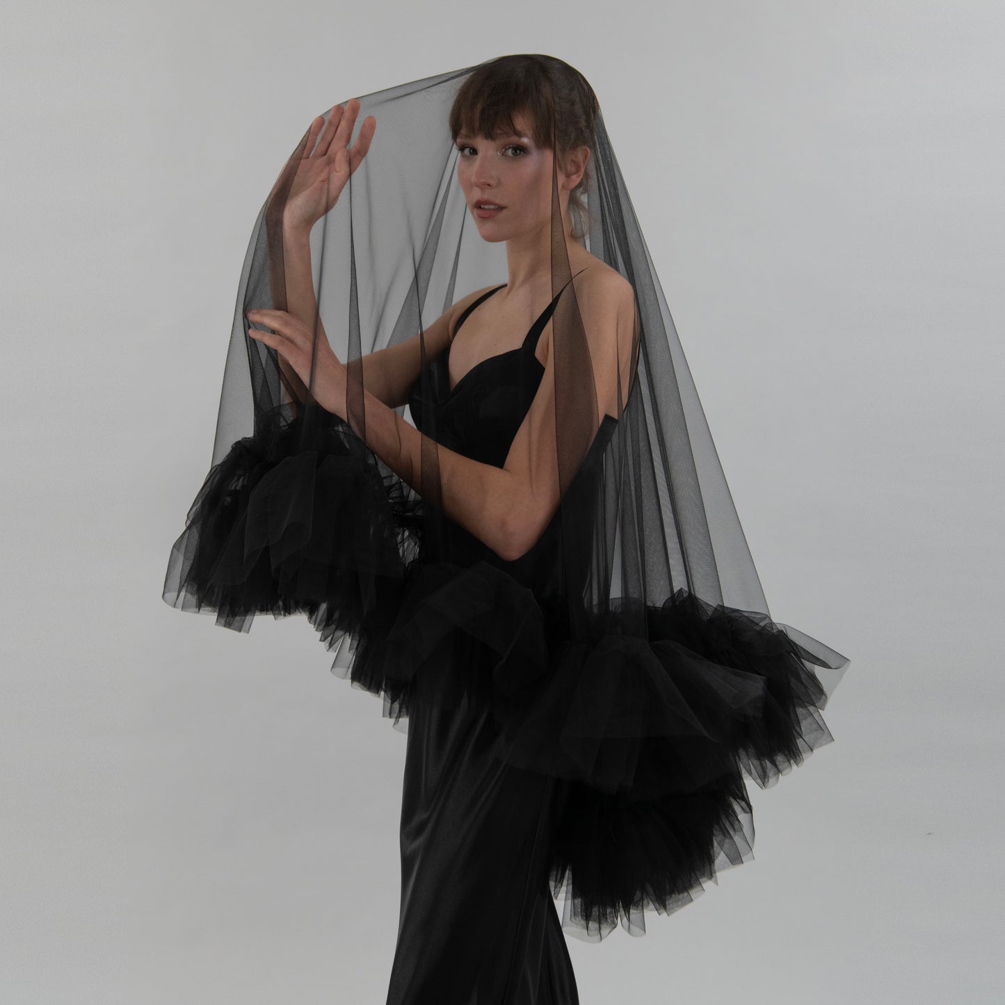 Black Ruffle Veil