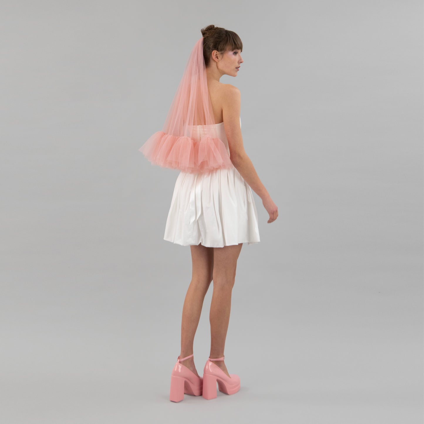 Blush Pink Single Tier Ruffle Veil