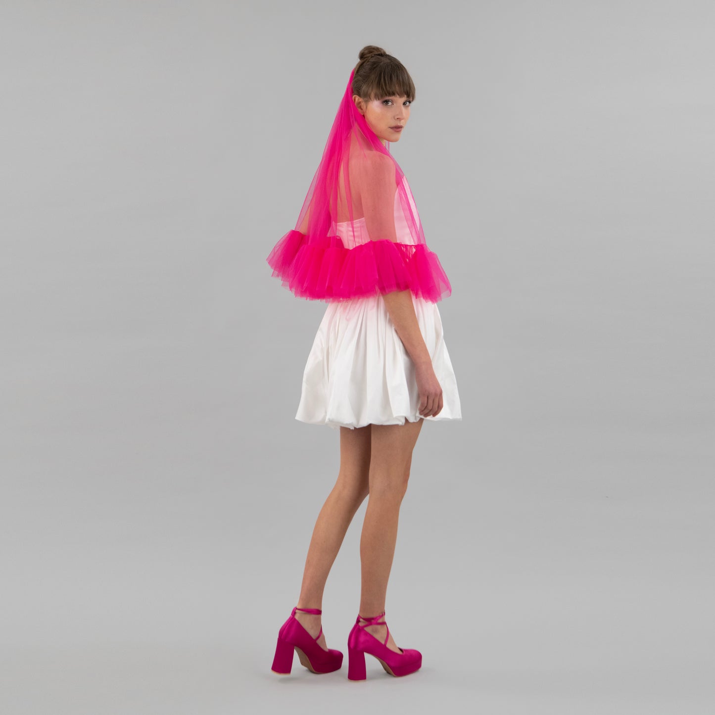 Hot Pink Single Tier Ruffle Veil