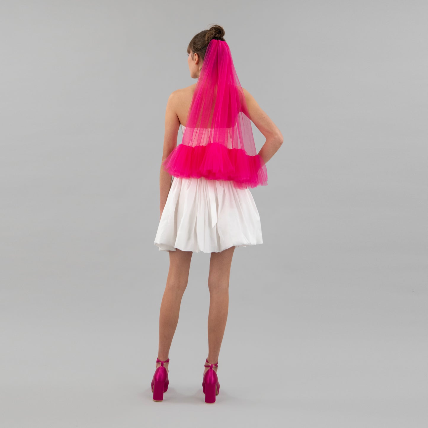 Hot Pink Single Tier Ruffle Veil