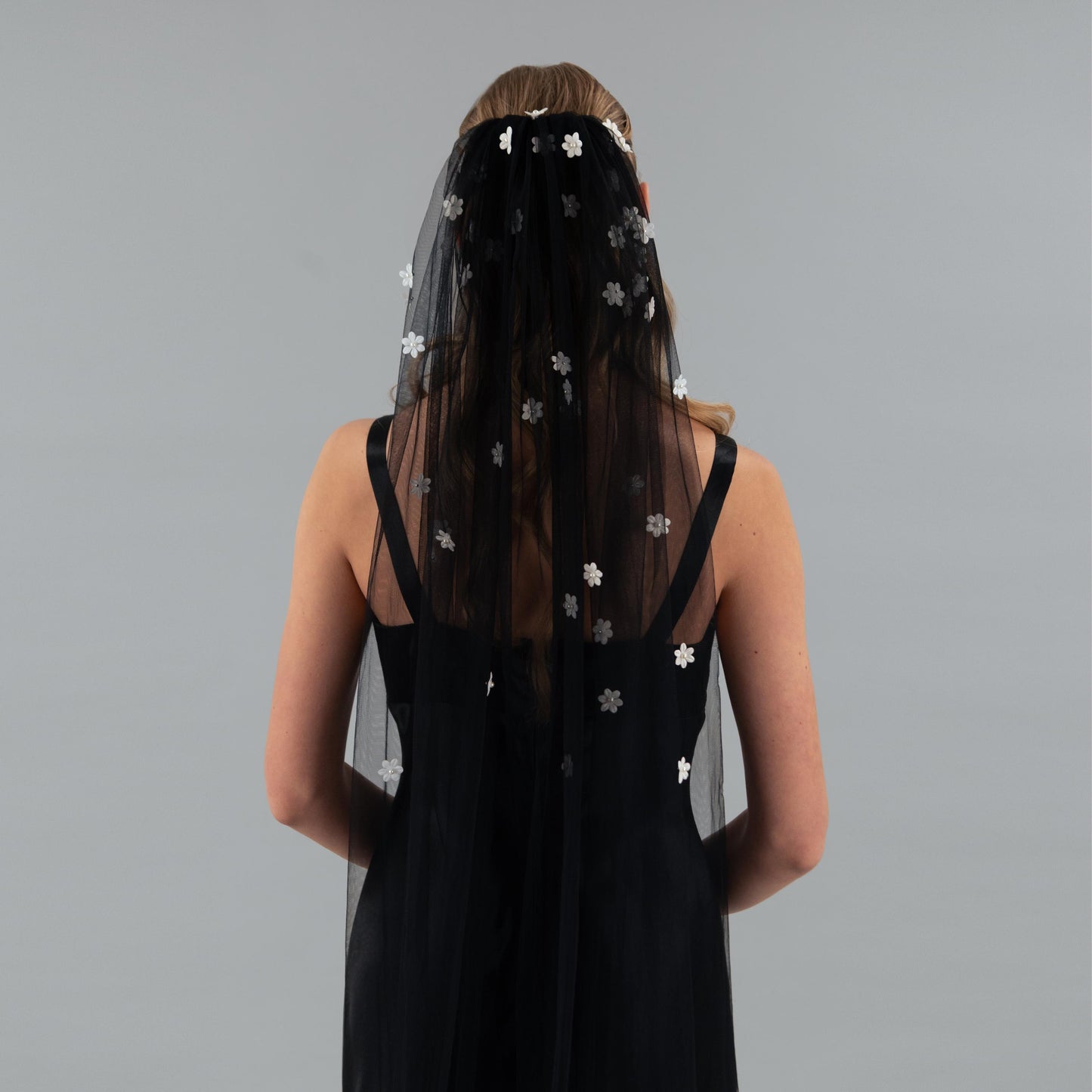 Black Cascading 3D Flower Veil