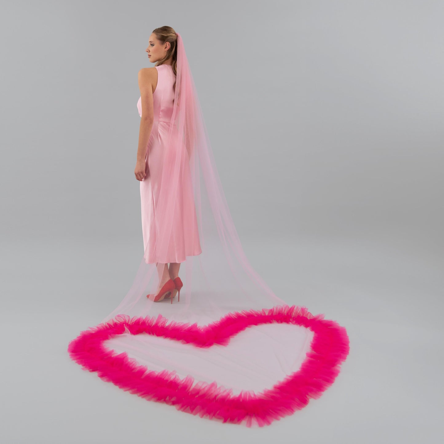 Rose Pink and Hot Pink Ruffle Heart Veil
