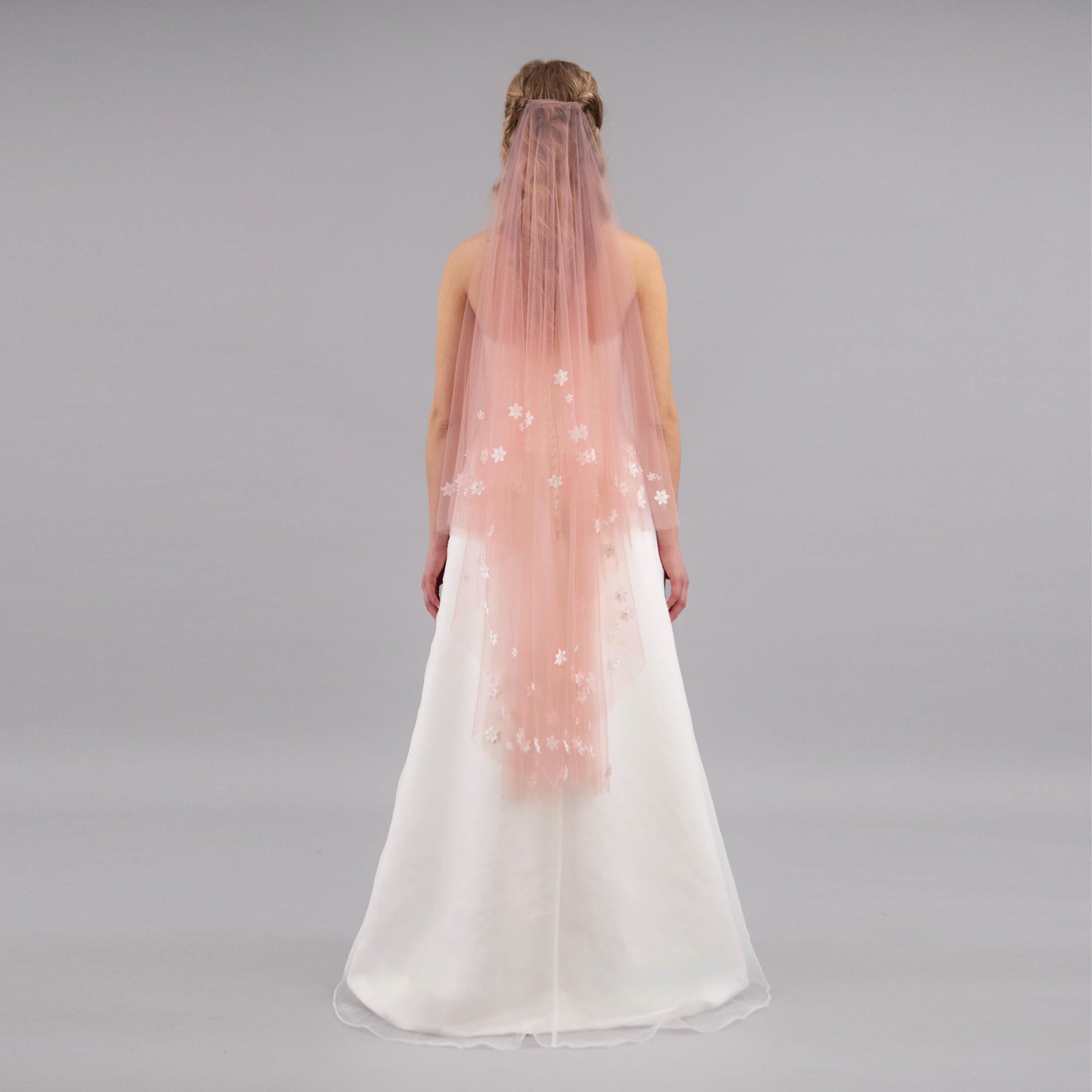 Blush Pink 3D Flower Edge Blusher Veil