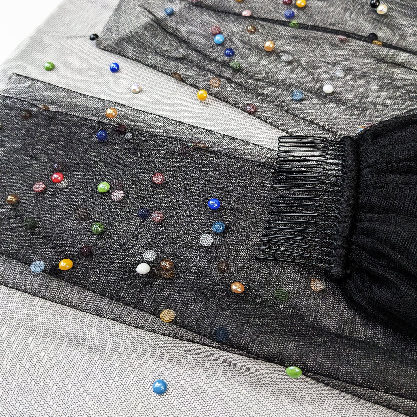 Black Colorful Pearl Edge Veil