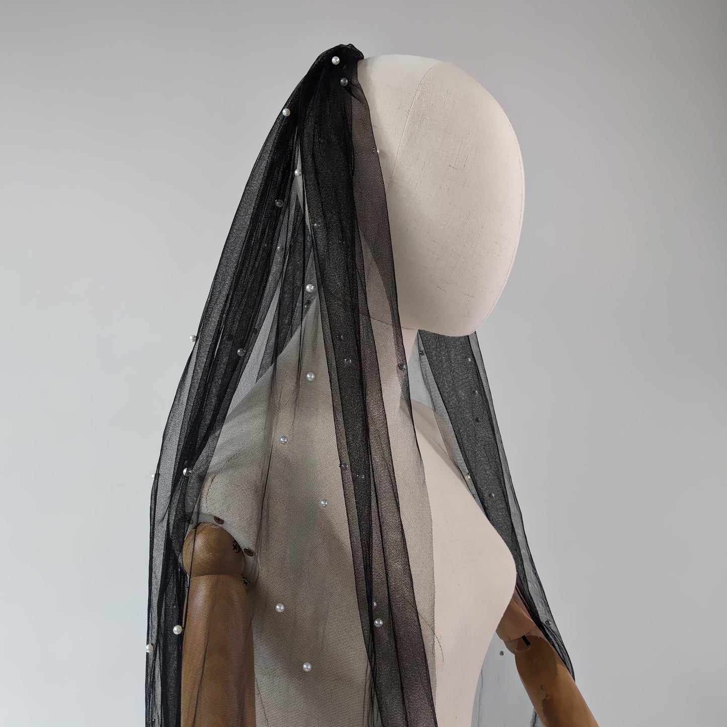 Black Pearl Veil