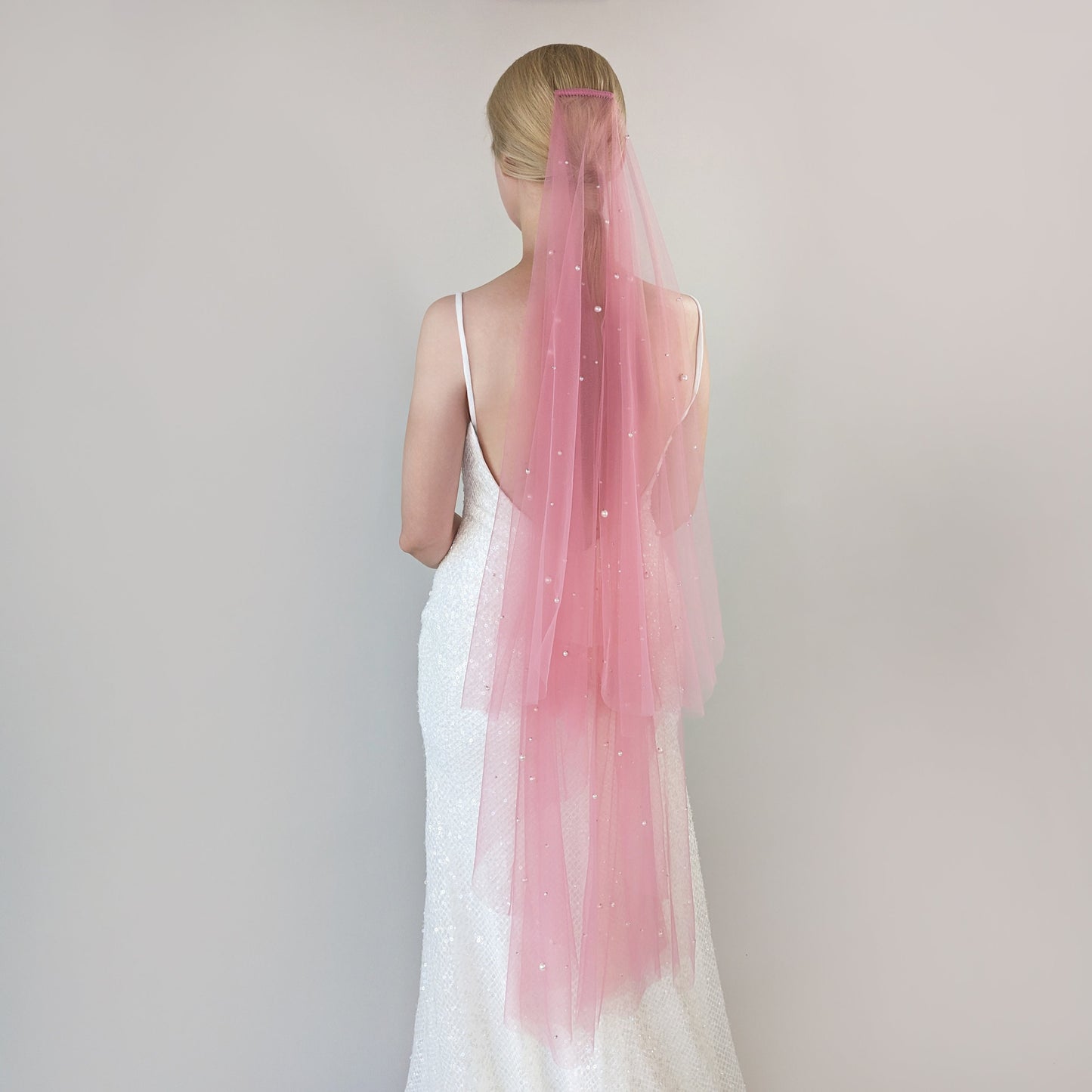 Dusty Pink Irregular Pearl Blusher Veil